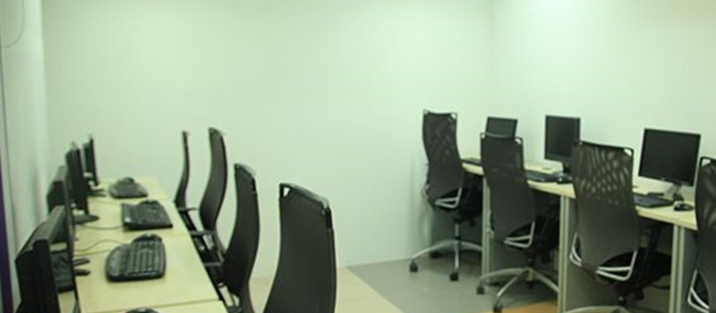 Virtual office space is provided by business centers that are available all across India