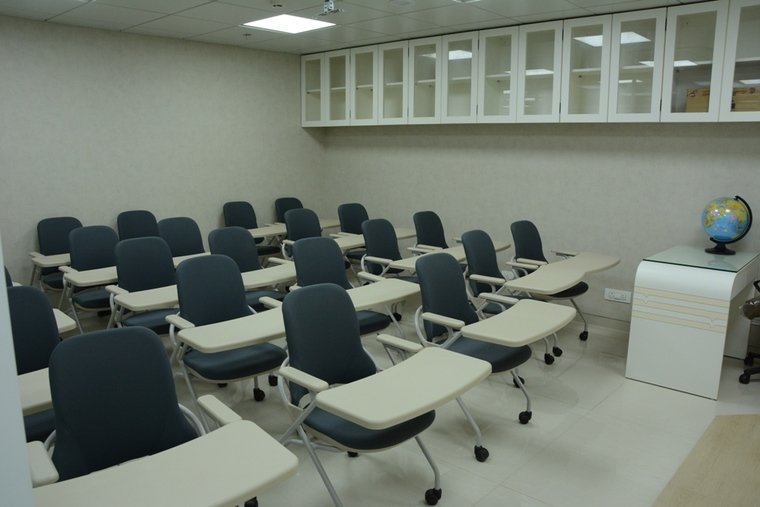 How to get training rooms at daily and hourly basis in Kaushambi Ghaziabad